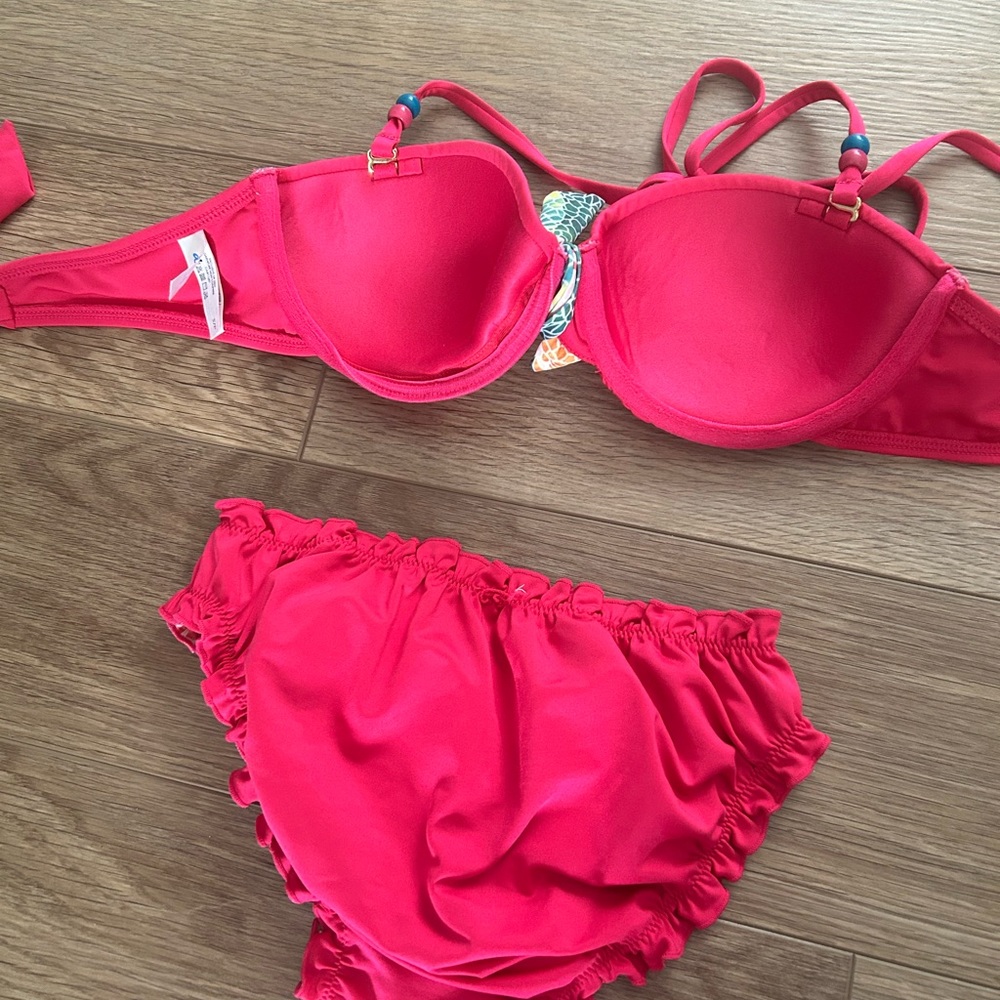 Pink bikini - Picture 5 of 6